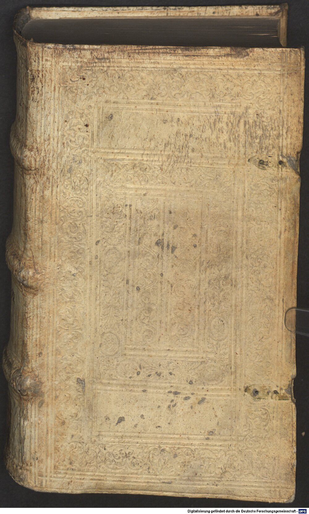 Plutarchus: Plutarchi Chaeronensis Vitae parallelae seu comparatae Francoforti ad Moenum 1592 (A.gr.b. 2822-1)